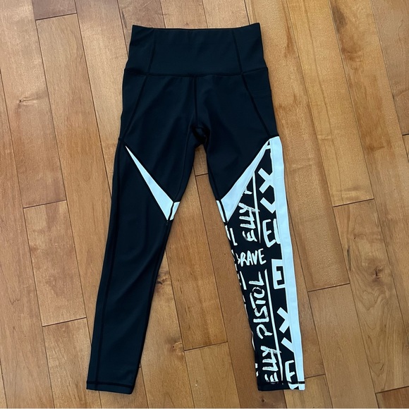 Elly Pistol Leggings - Picture 1 of 8